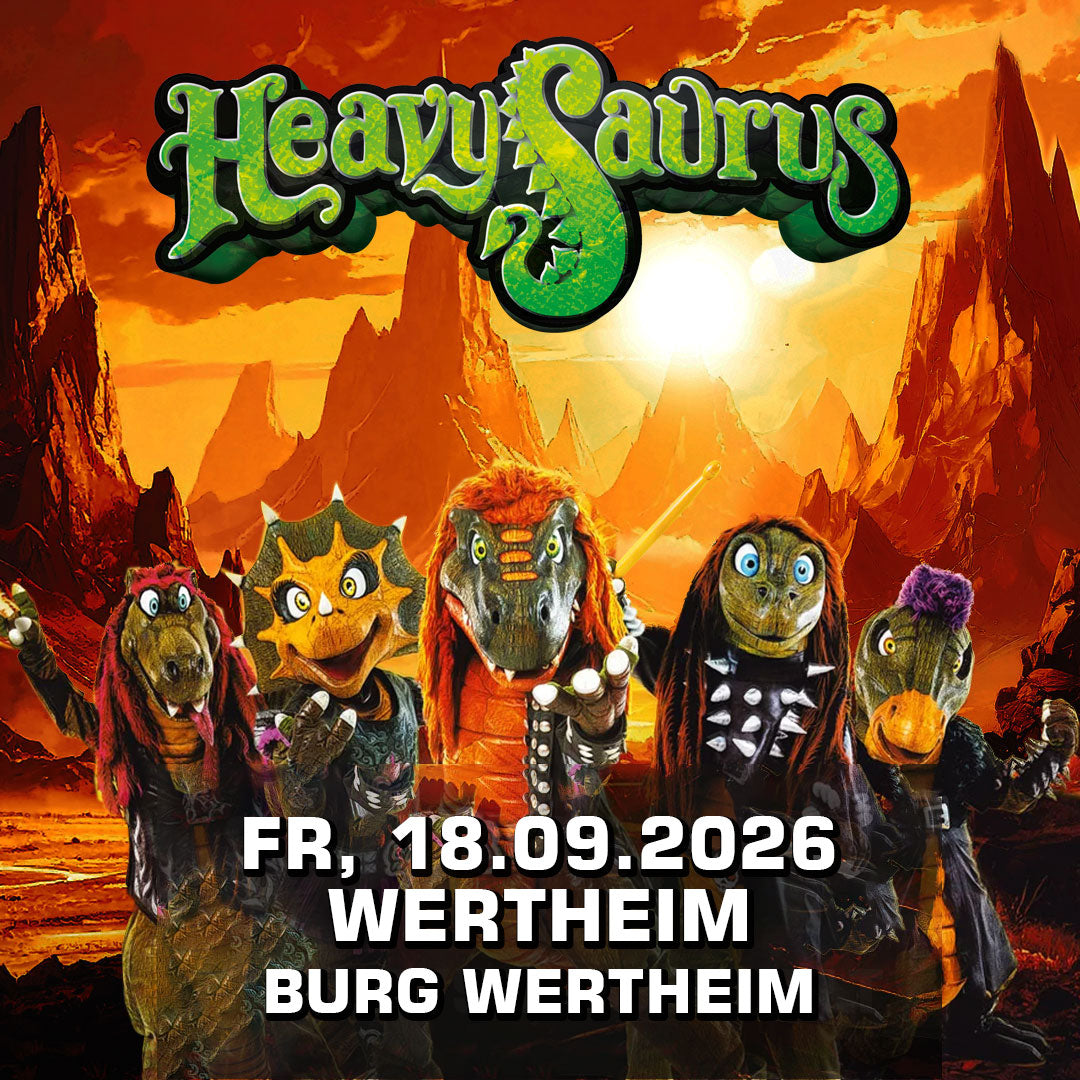Heavysaurus Konzert in Wertheim, Burg Wertheim, Veranstaltung mit Fans und Live-Musik, detailreiches Bild vom Event.